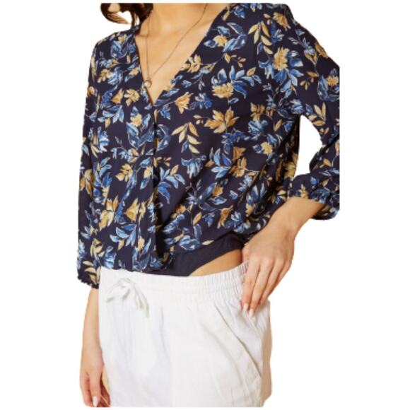 Pleione Blouse Top Bodysuit Blue Floral V-Neck Semi Sheer Blouse Medium NEW - Picture 6 of 12